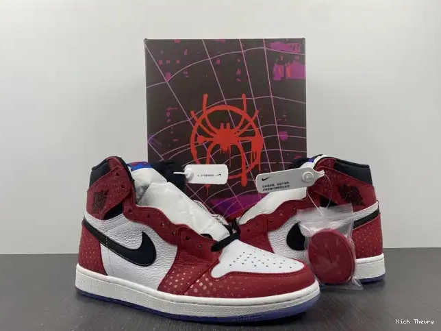Kicked Out Shoe Store 1 Retro Origin Story OG Jordan 555088-602 High Air 0614